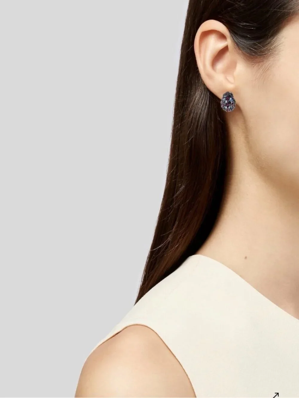 Kenneth Jay Lane Pave Crystal Gunmetal Clip-on Dome Earrings - Picture 8 of 8